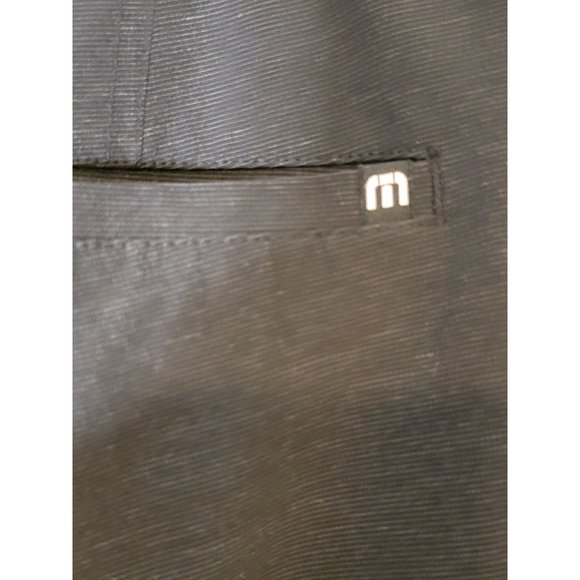 Travis Mathew Golf Shorts Flat Front Black Size 40 Moisture Wicking - Picture 5 of 6